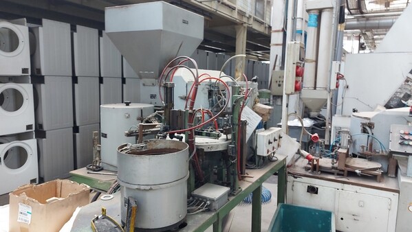 12#71740 Attrezzature per premontaggio vasca in vendita - foto 14