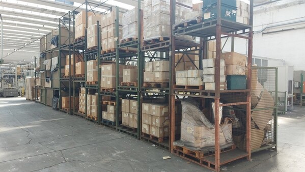 47#7178 Magazzino di ricambi e prodotti finiti in vendita - foto 25