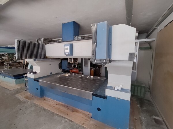 Attrezzatura meccanica in vendita