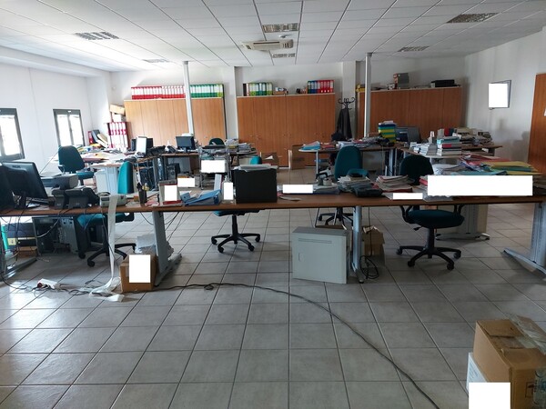 1#7186 Arredi uffici in vendita - foto 9