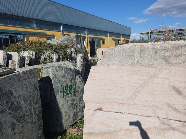 101#7193 Lavorati e blocchi di marmo in vendita - foto 9