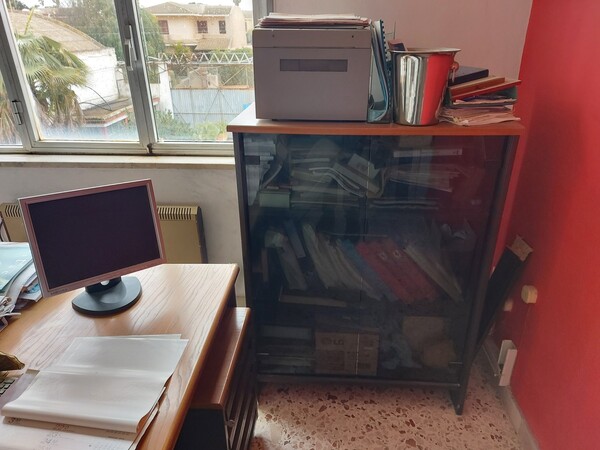 12#7194 Arredi e attrezzature per ufficio in vendita - foto 8