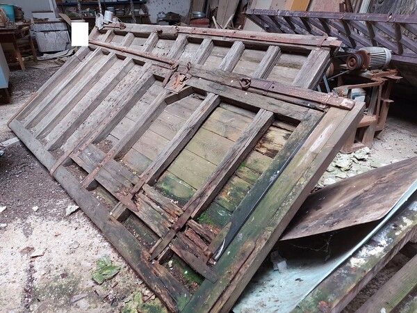 9#7194 Portone antico in legno e scaffalatura in vendita - foto 13