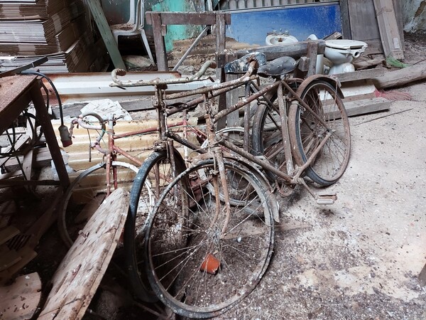 9#7194 Portone antico in legno e scaffalatura in vendita - foto 15