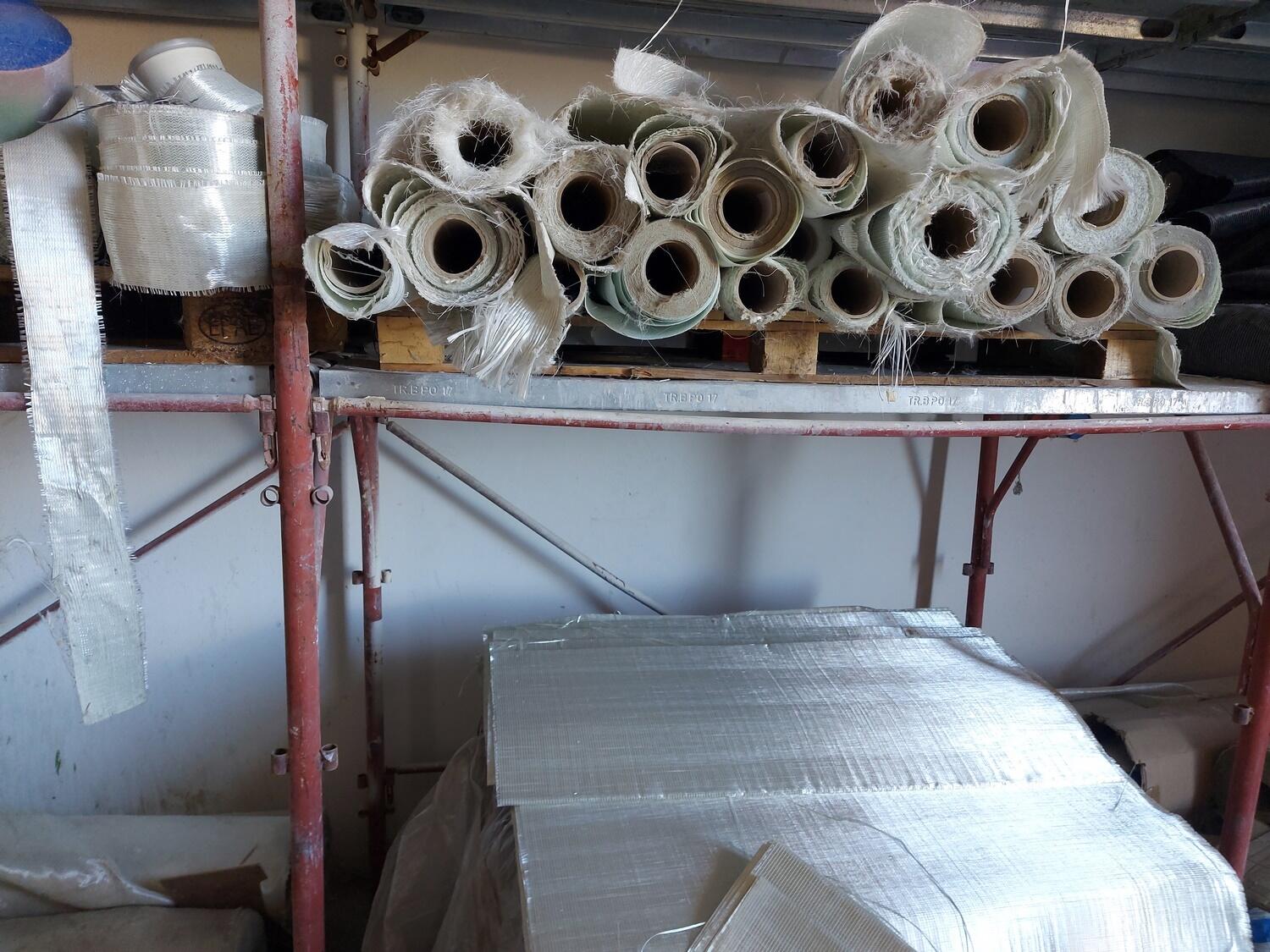 Armati Di Pistola Rapinano Negozio Di Generi Alimentari: Bottino 2 Mila - Foto 9