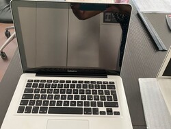 Apple MacBook Pro 13'' - Lotto 1 (Asta 7207)