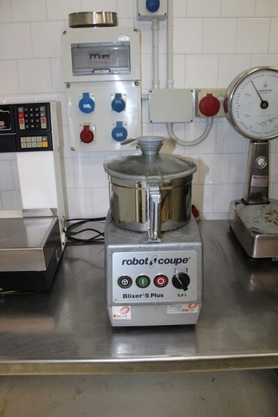 37#7210 Robot frullatore e mixer in vendita - foto 1