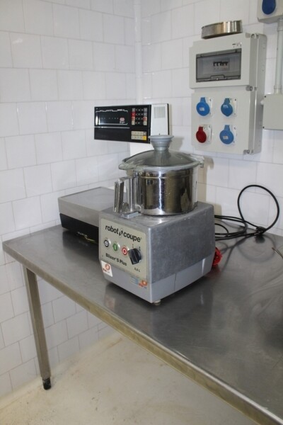 37#7210 Robot frullatore e mixer in vendita - foto 2