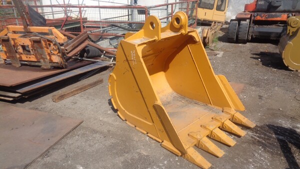 39#7214 Benna per escavatore Komatsu in vendita - foto 1