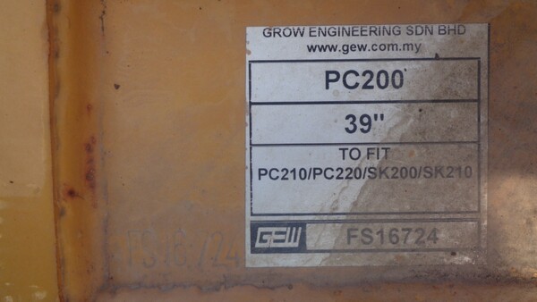 39#7214 Benna per escavatore Komatsu in vendita - foto 2