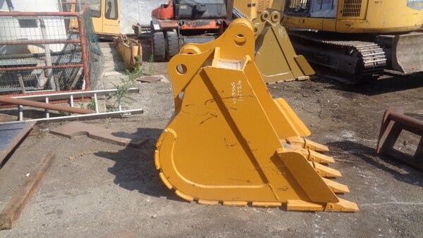 39#7214 Benna per escavatore Komatsu in vendita - foto 3