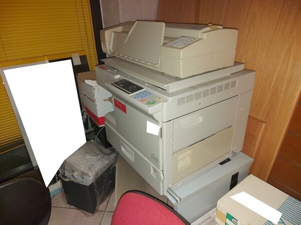 5#7215 Macchine e arredi ufficio in vendita - foto 17