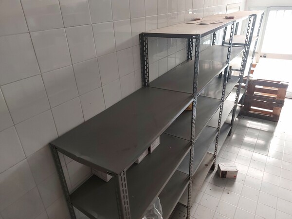 3#7224 Arredi e attrezzature per hall e sale convegni di strutture alberghiere in vendita - foto 3