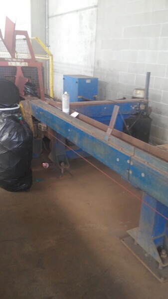 1#7226 Taglierina per tralicci Edilvibro in vendita - foto 1