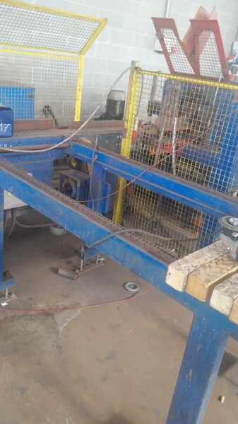 1#7226 Taglierina per tralicci Edilvibro in vendita - foto 4
