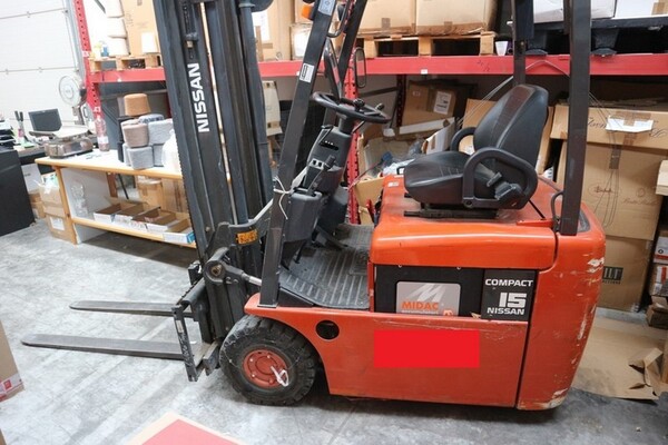 12#7236 Carrello elevatore elettrico Nissan Compac 15 in vendita - foto 1