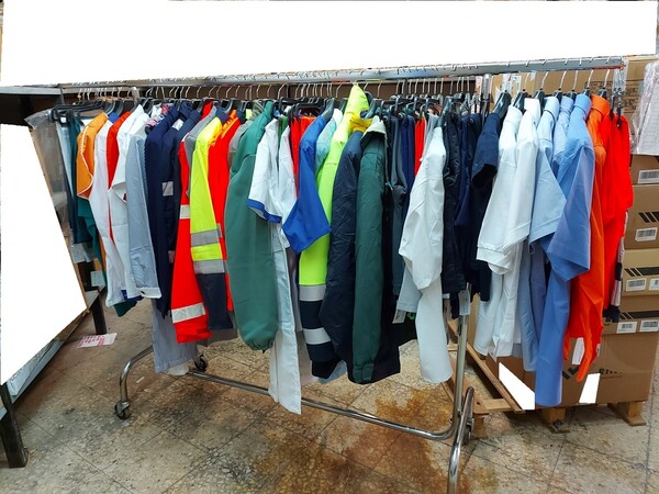 1#7241 Abbigliamento e accessori antinfortunistici in vendita - foto 2
