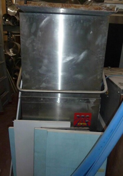 4#7244 Attrezzatura da cucina industriale e arredi in vendita - foto 16