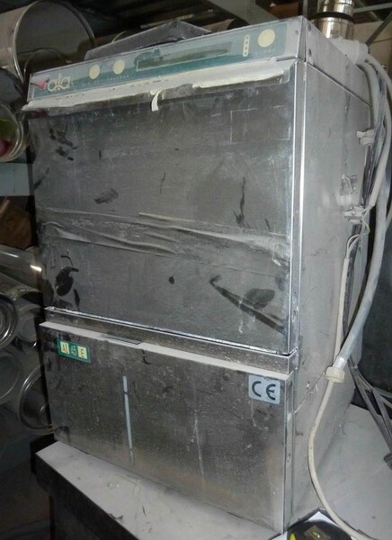 4#7244 Attrezzatura da cucina industriale e arredi in vendita - foto 17