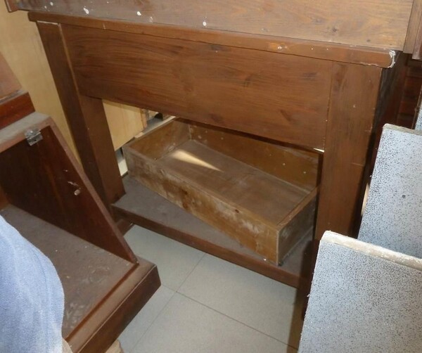 4#7244 Attrezzatura da cucina industriale e arredi in vendita - foto 46