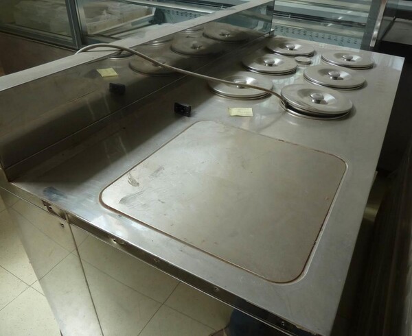 4#7244 Attrezzatura da cucina industriale e arredi in vendita - foto 59