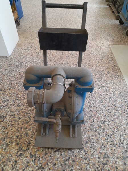 Pompe in vendita