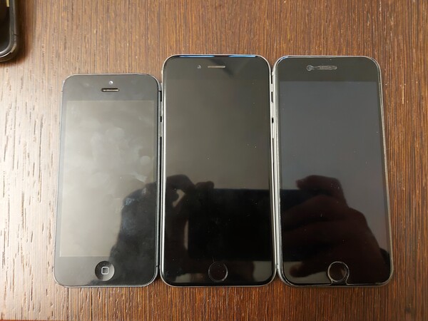 2#7249 Telefoni Apple Iphone e materiale elettronico da ufficio in vendita - foto 61