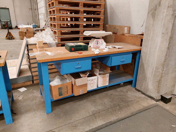 3#7249 Banco lavoro in legno e transpallet in vendita - foto 3