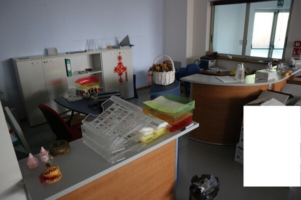 1#7251 Arredamento da ufficio in vendita - foto 5