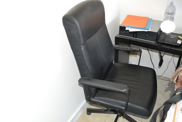 1#7254 Arredi e attrezzature per ufficio in vendita - foto 12