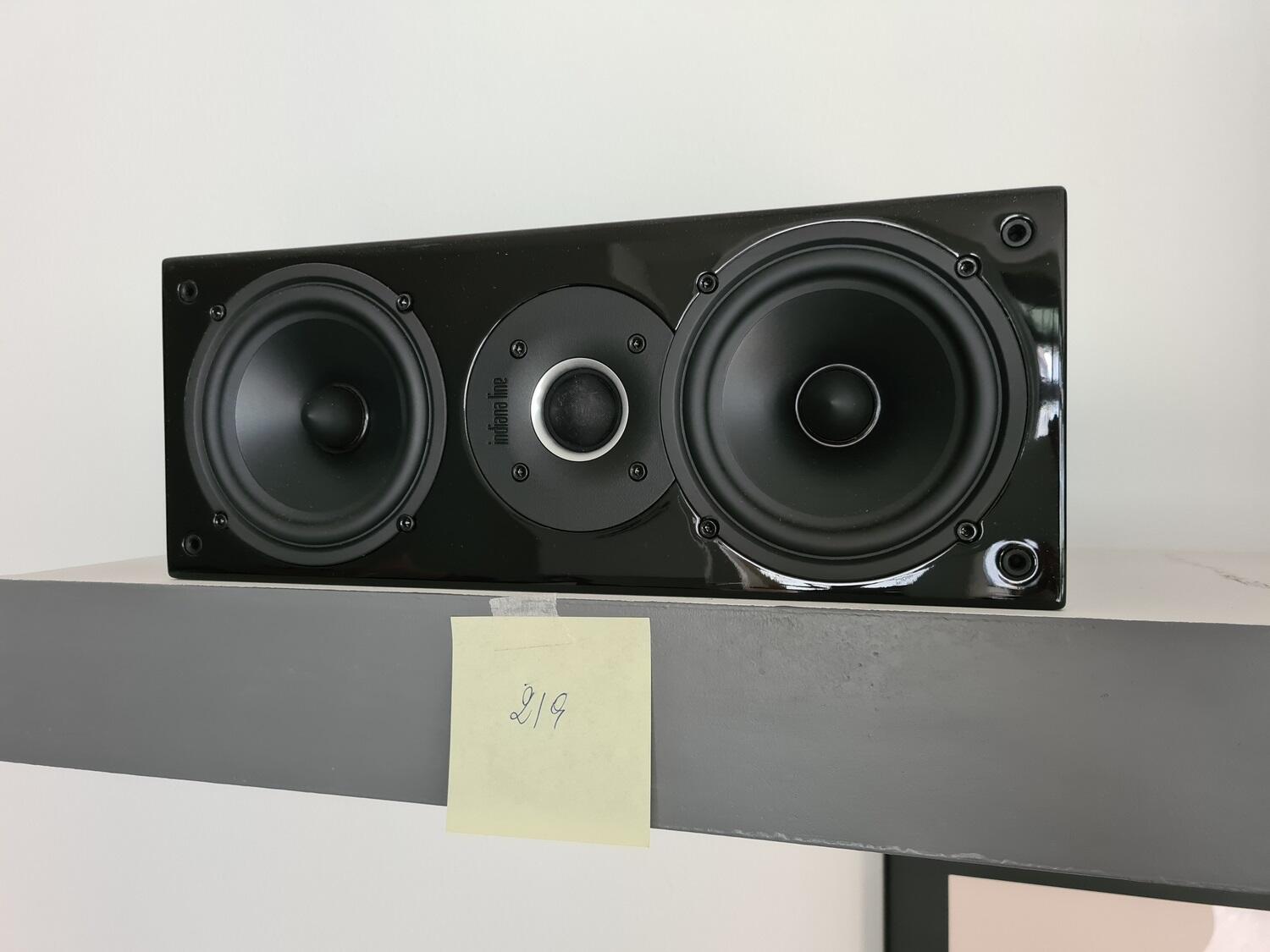 Lot Indiana Line speakers