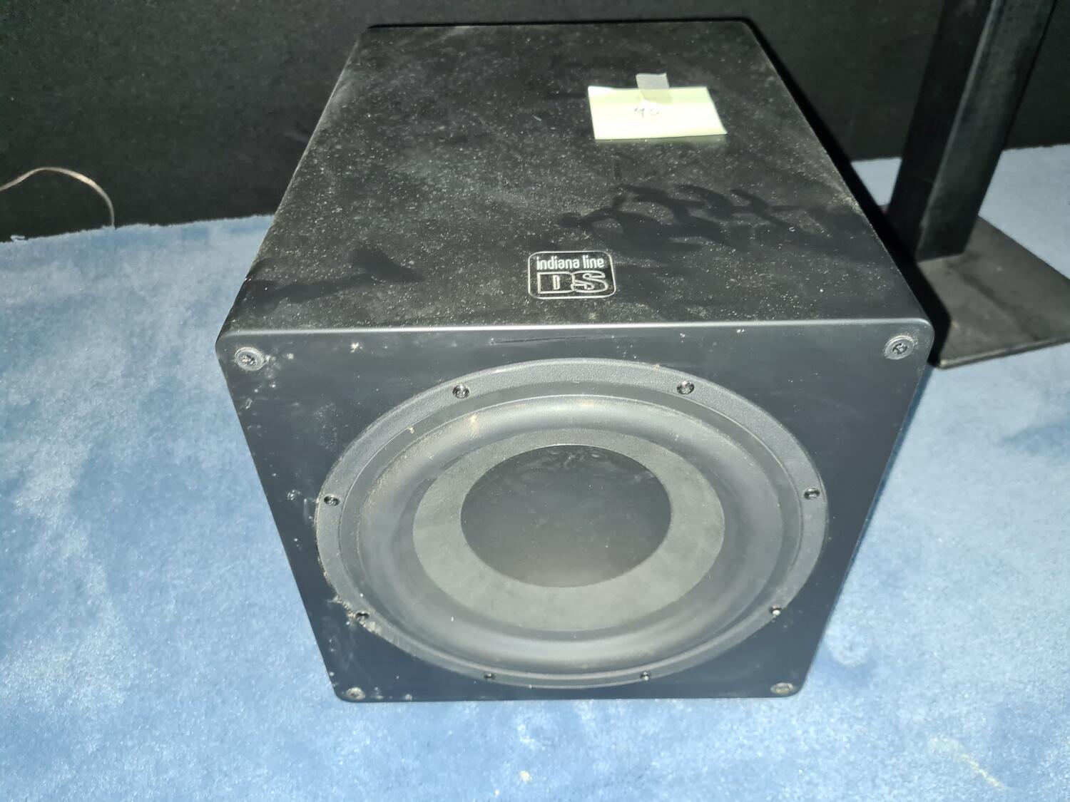 Lot Indiana Line speakers