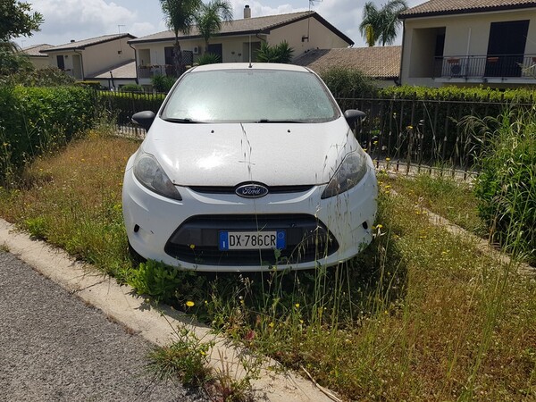 Furgoni in vendita
