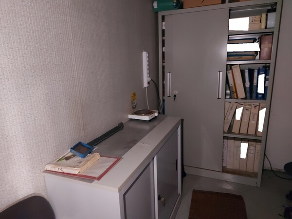 11#7272 Arredi da ufficio e attrezzature elettroniche in vendita - foto 6