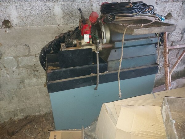 3#7277 Scaffalatura in ferro e attrezzatura in vendita - foto 7