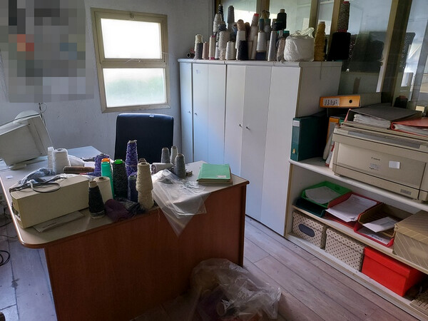 17#7280 Arredo ufficio in vendita - foto 2