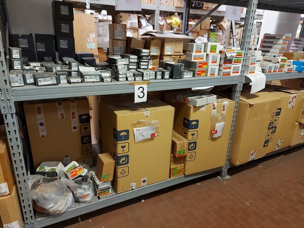 1#7287 Materiale elettrico in vendita - foto 4