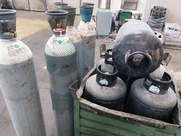 6#7291 Macchinari dismessi e attrezzatura in vendita - foto 9