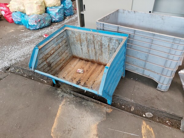 6#7291 Macchinari dismessi e attrezzatura in vendita - foto 28