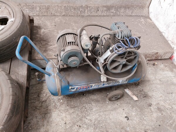 6#7291 Macchinari dismessi e attrezzatura in vendita - foto 38