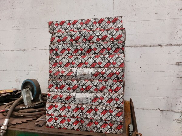 6#7291 Macchinari dismessi e attrezzatura in vendita - foto 54