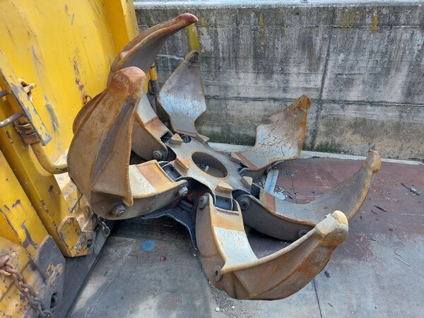 6#7291 Macchinari dismessi e attrezzatura in vendita - foto 87