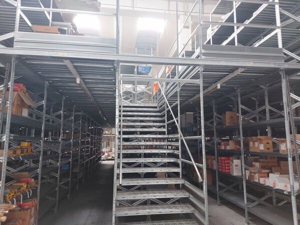 2#7294 Scaffalature in vendita - foto 3