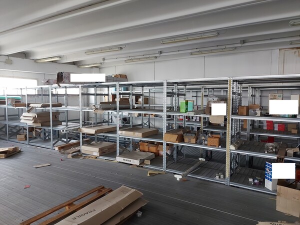 Logistica in vendita