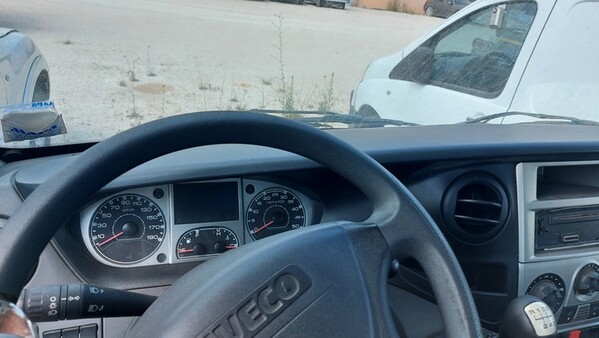 16#7305 Furgone  Iveco Daily in vendita - foto 4