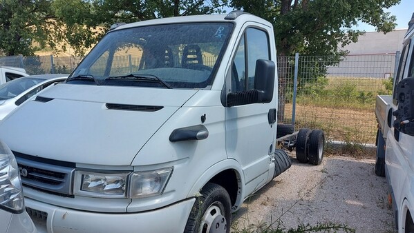 Autocarri in vendita