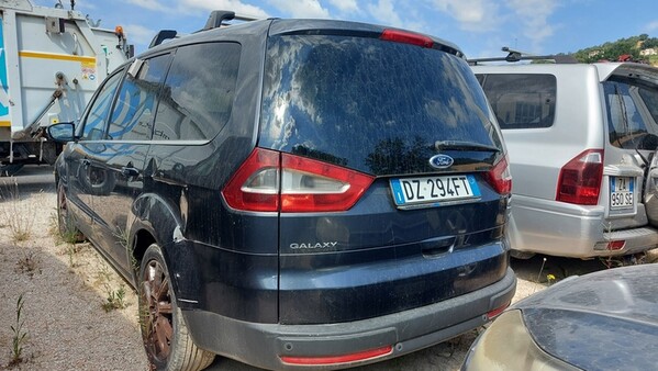 25#7305 Autovettura Ford Galaxy in vendita - foto 3