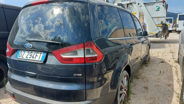25#7305 Autovettura Ford Galaxy in vendita - foto 4