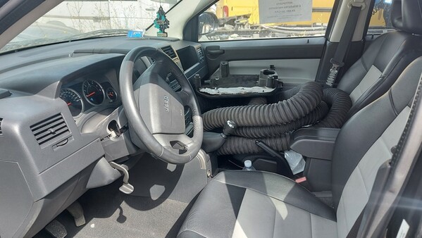 27#7305 Autovettura Jeep Compass in vendita - foto 5