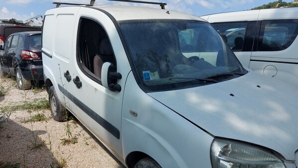 29#7305 Autovettura Fiat Doblò in vendita - foto 1